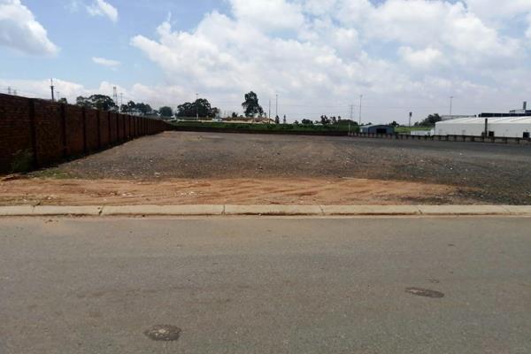 SIte area of 12082sqm: Industrial zoning

Rental @ R 120,820.00 p/m plus VAT
Price is ...