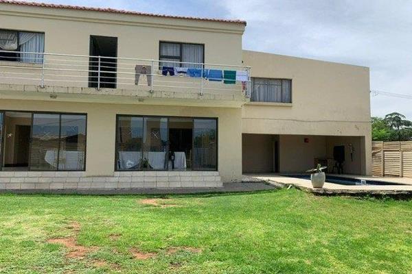 KeyworxProperty is proud to present this Guesthouse in Pretoria West.
It offers:
23 guestrooms with 19 En-suite
4 separate ...