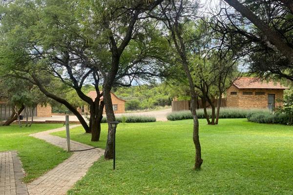 Game Lodge.On the N4 High Way, 45 km from Rustenburg.  North West.
430 Ha Game fenced.
Main House: 4 Bedrooms with en suite bathrooms ...