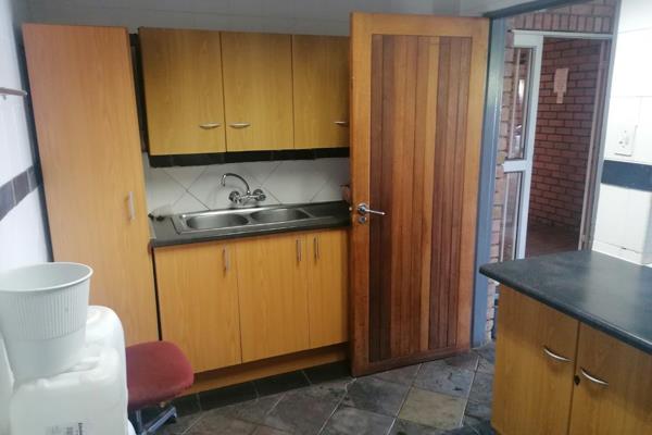 This Amazing Unit situated in Polokwane is ready for a new owner!
If you ever considered buying office Space, the time is now.
Don’t ...