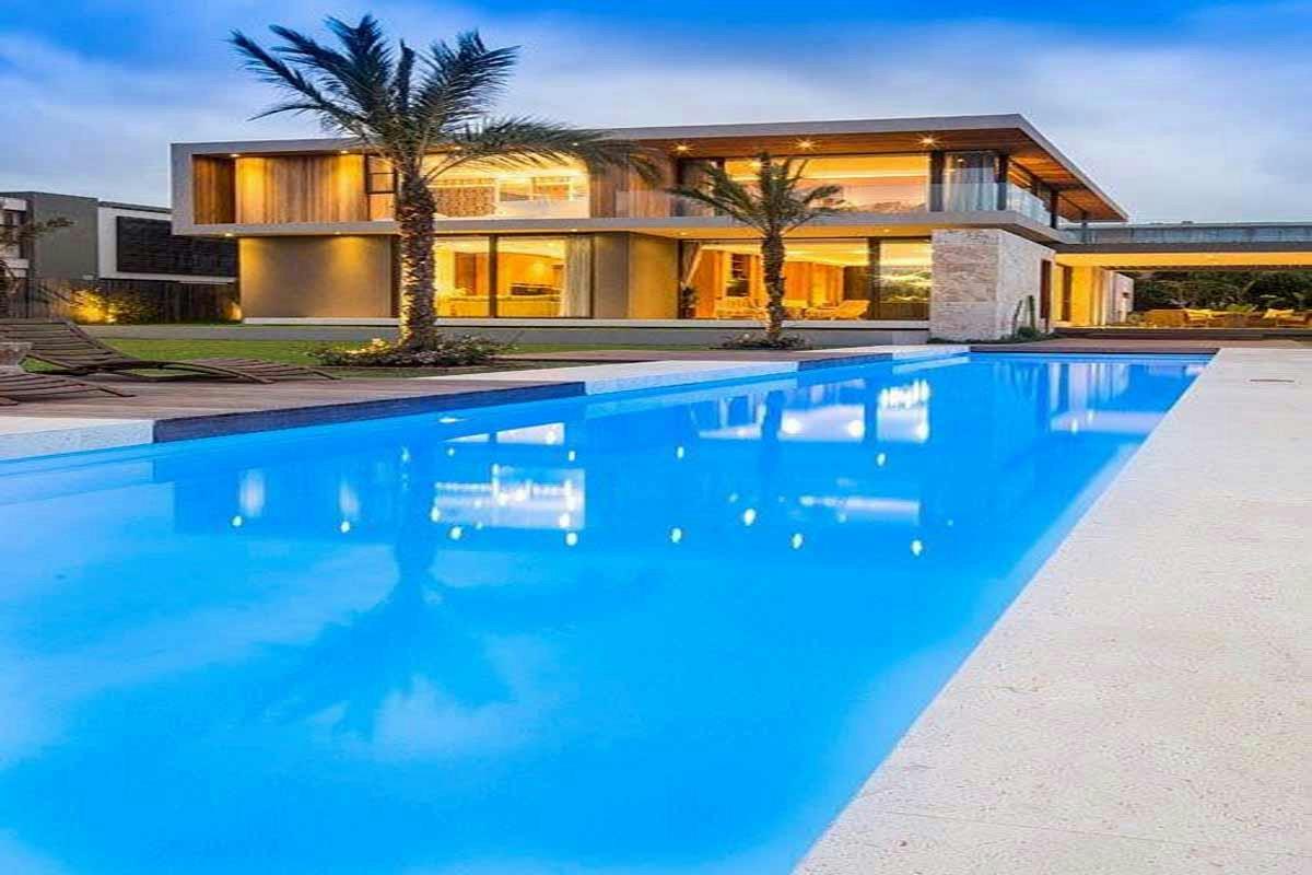 4 Bedroom House for sale in Hawaan Forest Estate P24110854255