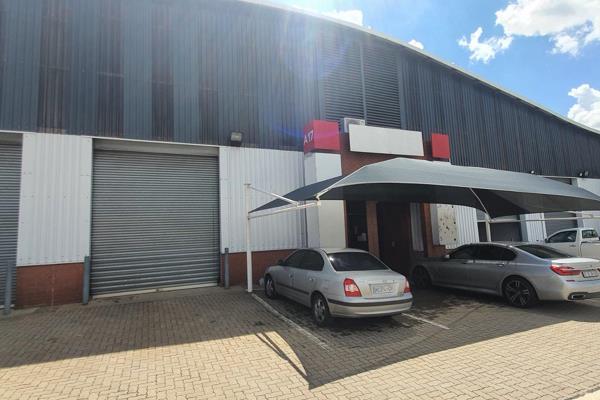 A warehouse or storage unit of 284 sqm is available for rent in a prime industrial area ...