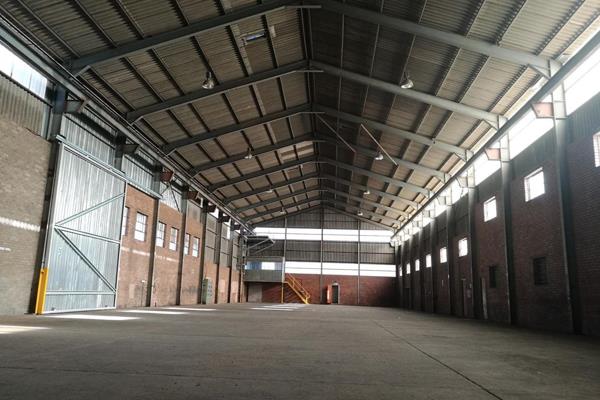 Large double volume warehouse with offices and ablution located in Kimdustria with ...