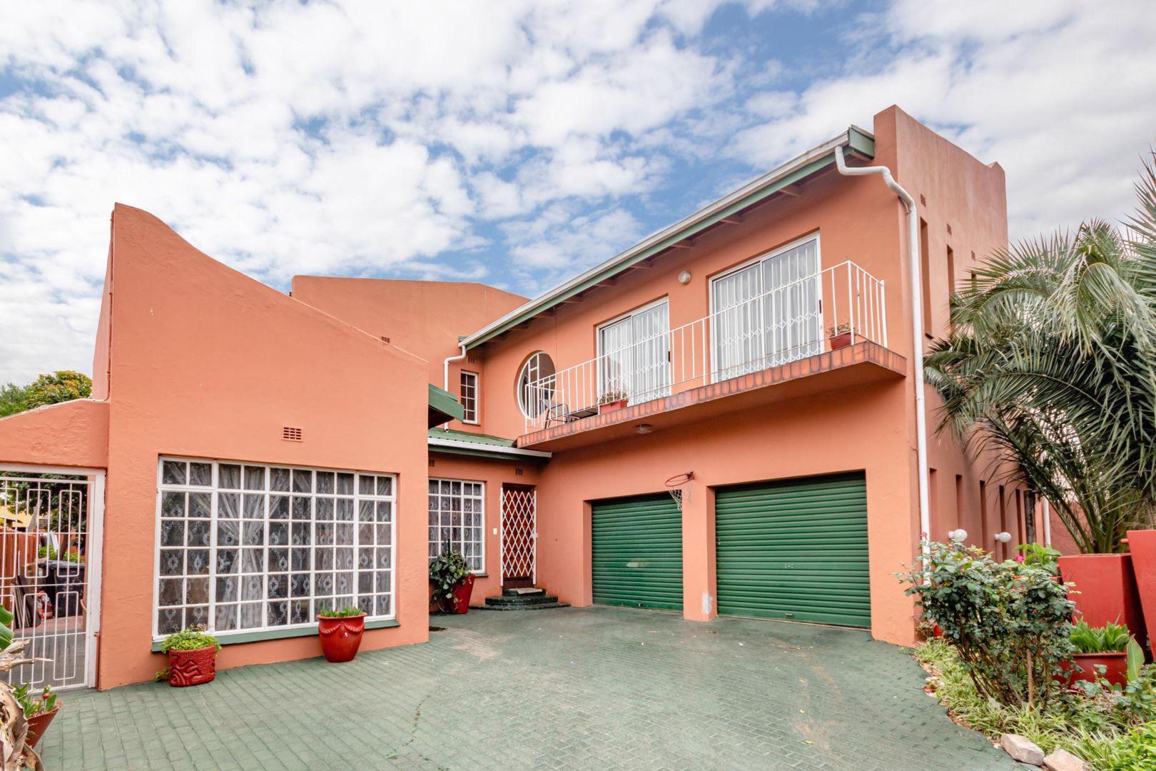 7 Bedroom House for sale in Sophiatown 97 Gerty Street P24113404885