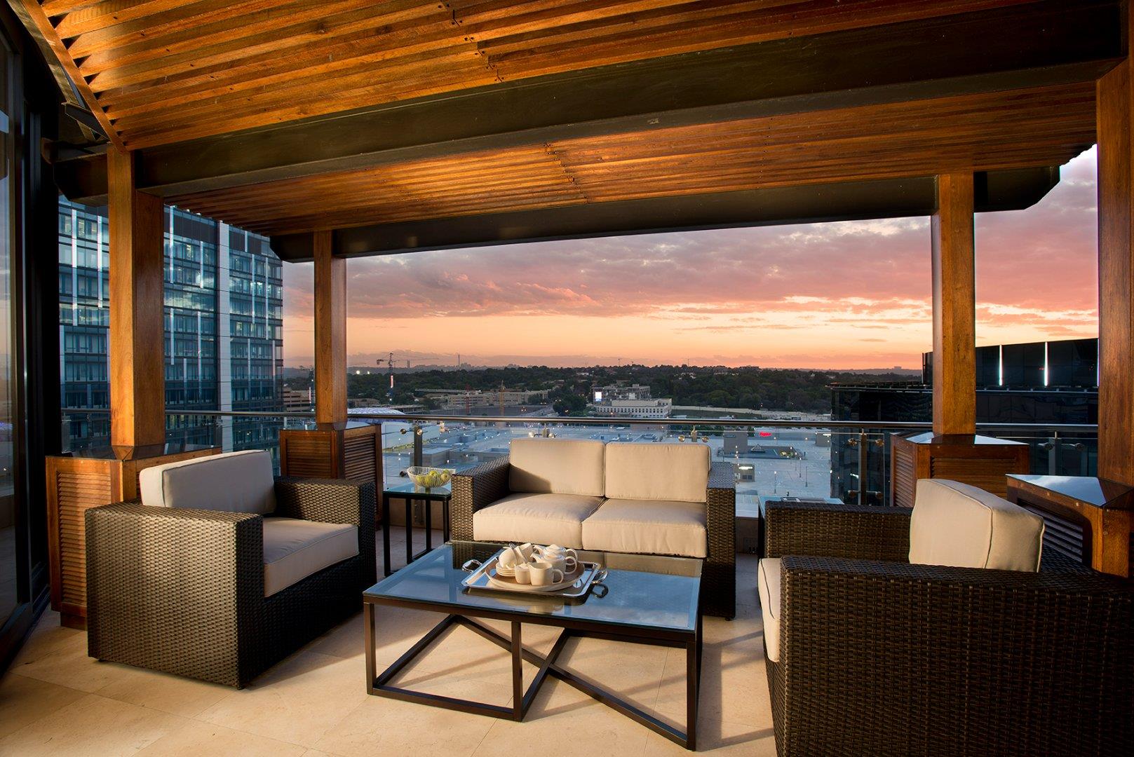 2 Bedroom Apartment / flat to rent in Sandown 2 Maude Street, Cnr 5th