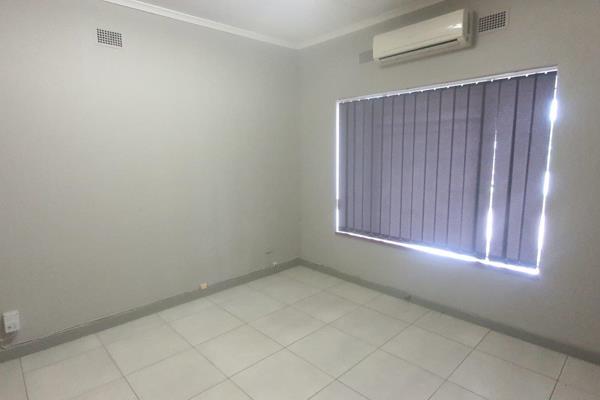 4 Room Office Building just newly painted.
Perfect setup for accountants, IT Specialists, or any office related business.
This office ...