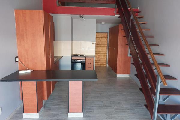 Modern 1-Bedroom Loft for Rent in 24-Hour Security Complex. 6 month contract only

Experience contemporary living in this newly ...