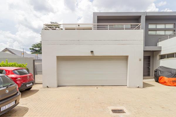 Downstairs:
•	Modern Open-Plan Kitchen: Fully fitted with Caesar stone countertops, a ...