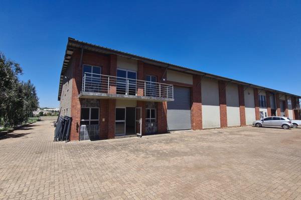 A 1216sqm warehouse is available for lease in Commercia, Midrand. Located within a ...