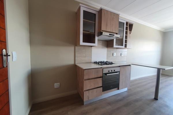 This beautiful top-floor 2-bedroom and 1-bathroom apartment is available in a brand-new ...