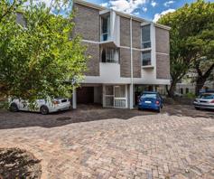 Apartment / Flat for sale in Rondebosch