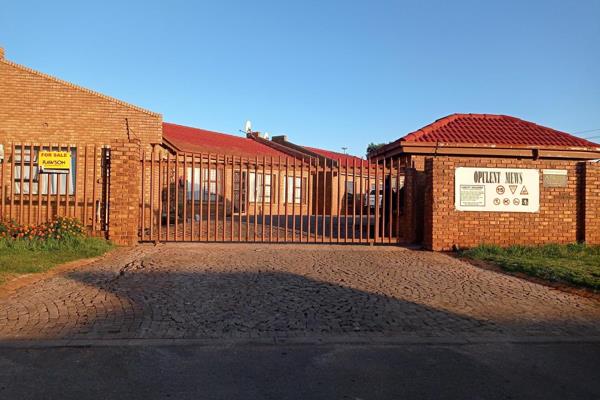 Vosloorus Property : Apartments / flats to rent in Vosloorus ...