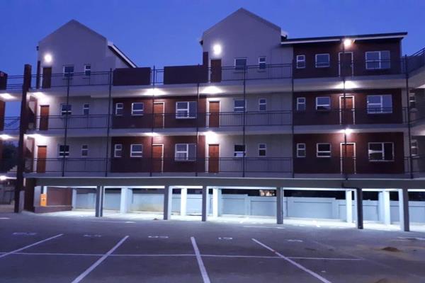 Luke Heights
These 2 bedroom units are situated in Rhodesfield, Kempton Park, and offer ...