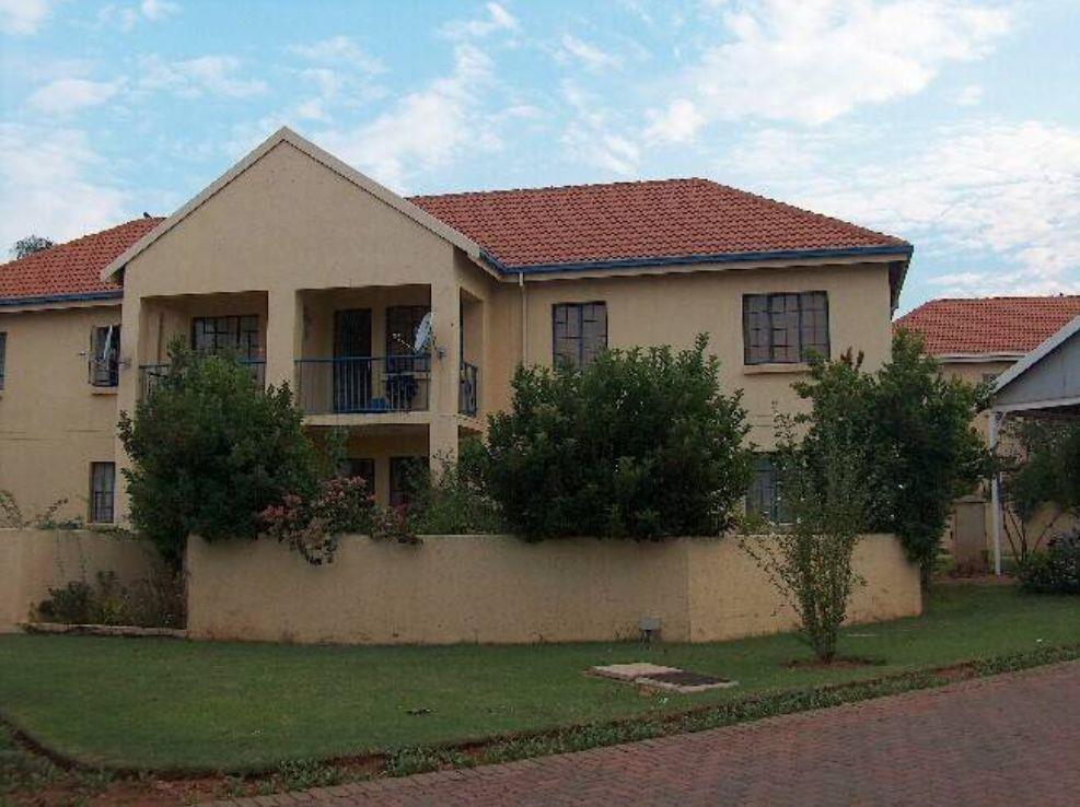 Wapadrand Property Townhouses for sale in Wapadrand