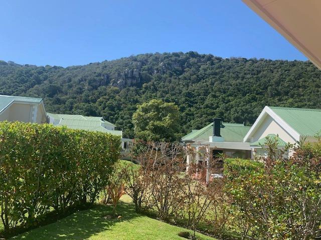 Photo of 4 Bedroom House to rent in River Club