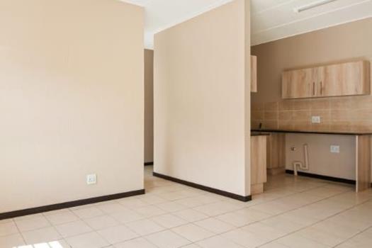 2 Bedroom Apartment / Flat to rent in Helderwyk