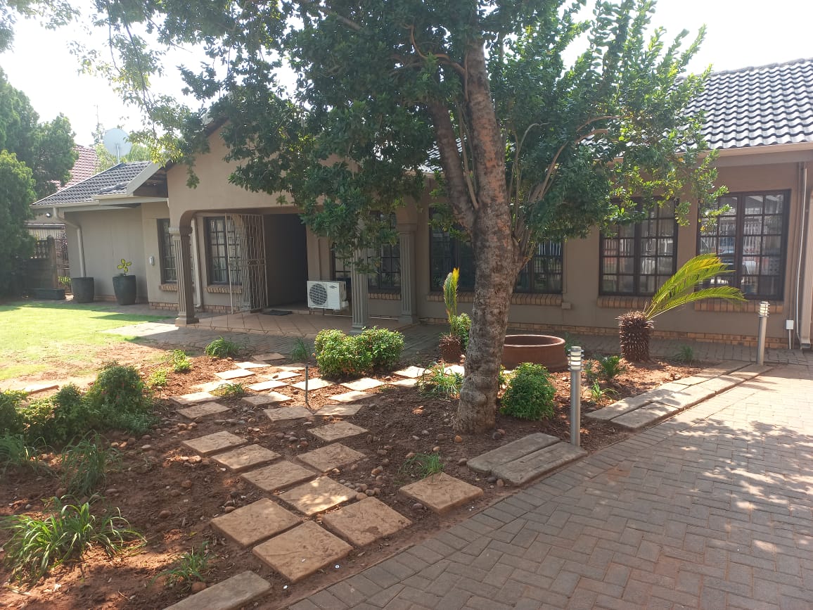 Arcon Park Property Property and houses for sale in Arcon Park