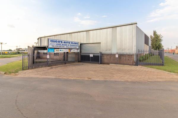 2 Warehouses for sale in Aureus Randfontein, the warehouses are connected with a large ...