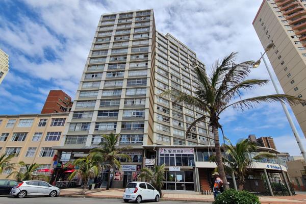 Shireen M offers this stunning apartment in frontline on Durbans Goldenmile.

The ...