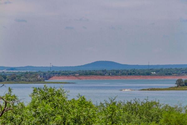 Beautiful stand on Bushwillow Estate at the Vaalkop dam. Come and build your dream home on this beautiful stand with Wildlife, Birds ...