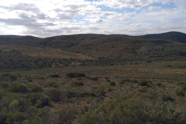 Go ahead and exchange the buzzy city life for the wide open spaces of the Karoo. This lovely piece of land is well situated, well ...