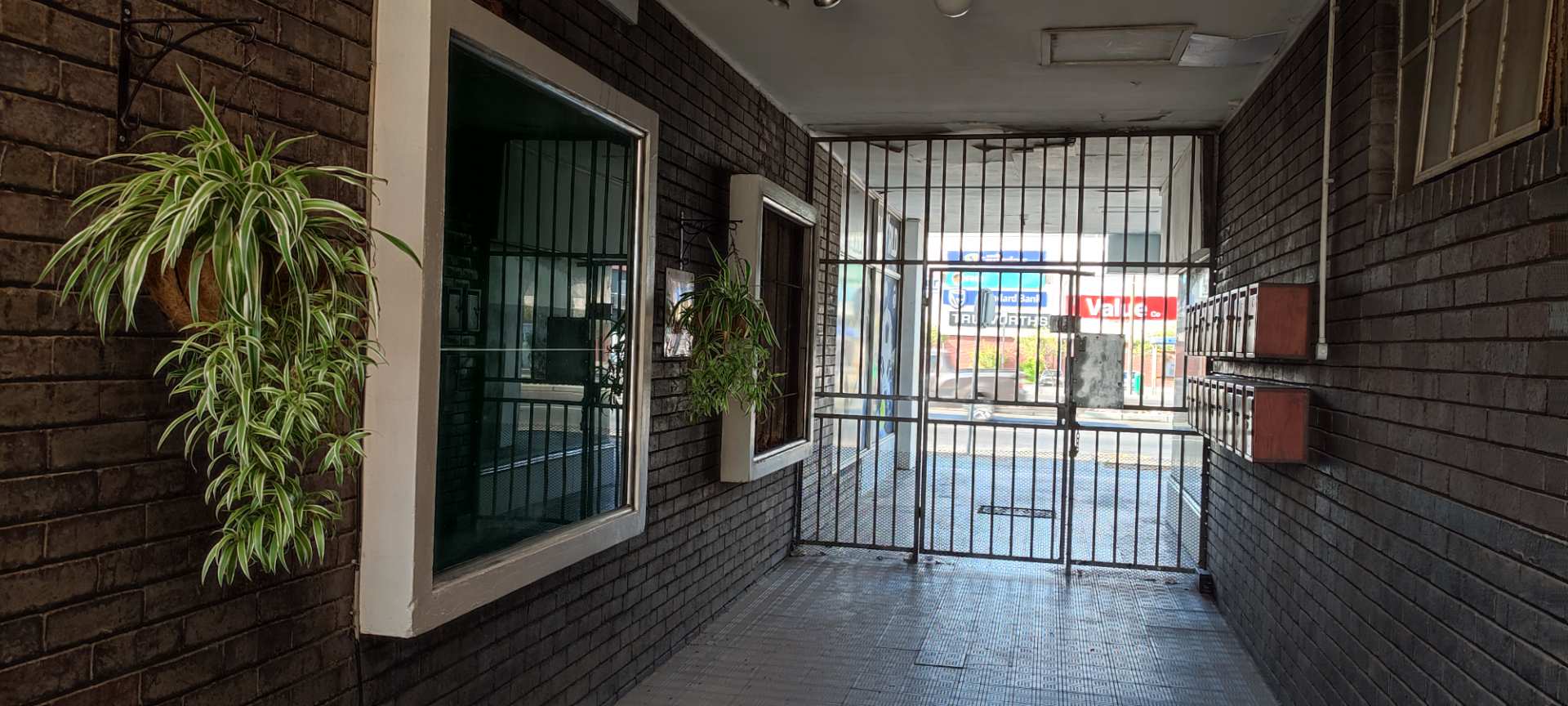 Parow Central Property Apartments / flats to rent in Parow Central