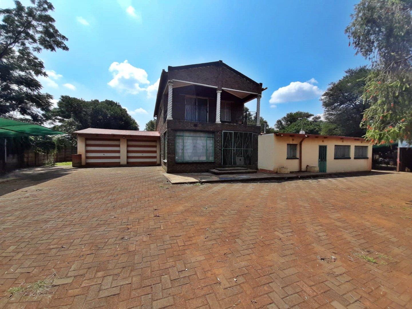 3 Bedroom House for sale in Meyerton Park P24112775986