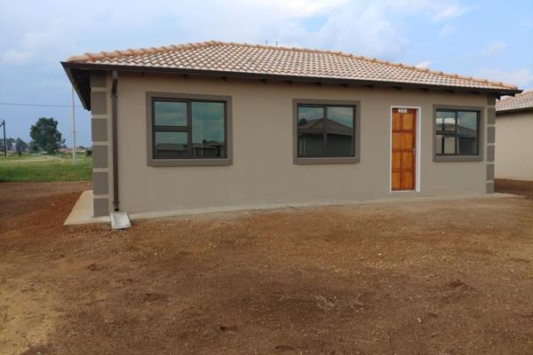 Neatly done 3 bedrooms home hosting 2 bathrooms with main bedroom having a toilet and shower. This is our last phase of this project. ...