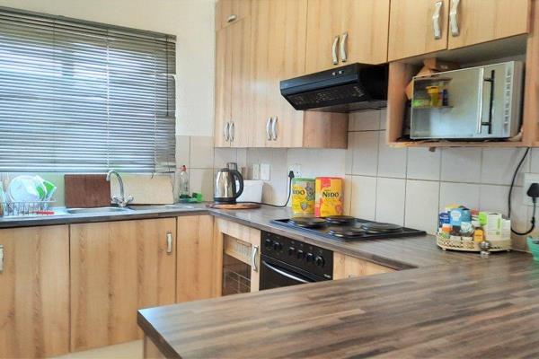 2 bedroomed ground floor apartment in a popular area in Boksburg.  


Security, swimming ...