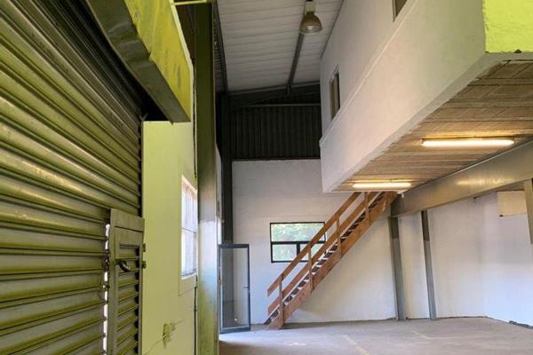 262m2 mini factory To Let with a 40m2 Mezzanine which consists of 1 large open plan office. Direct access to the factory with a large ...