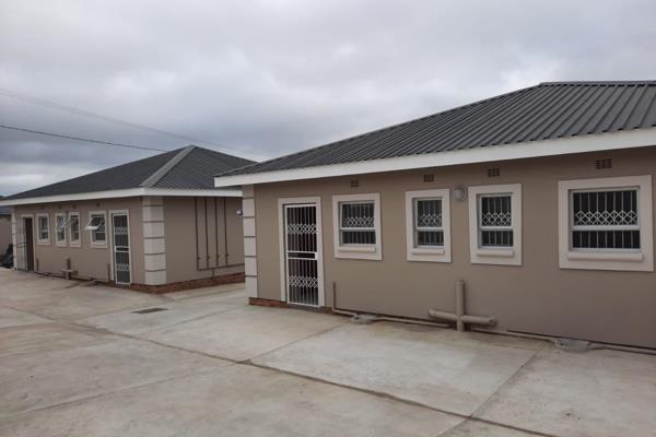 This is open plan bachelor is situated in Kuyasa, just opposite Southernwood. It&#39;s a ...