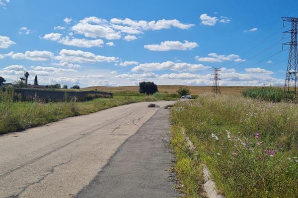 Vacant Agricultural Land on Jubilee Road. 10.2341 Hectar of which &#177; 3.4 hectar could be developed for residential Medium density ...