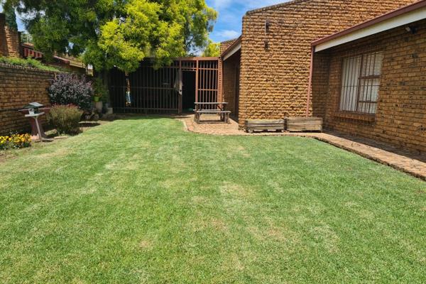 This neat townhouse in Strubenvale offers the following:

- 2 Bedrooms with built in cupboards
- 2 Bathrooms
- Lounge
- Dining
- ...