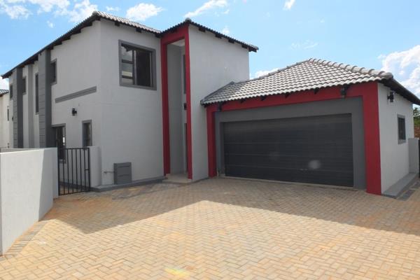 Zambezi Manor Lifestyle Estate Property : Property and houses for sale ...