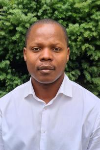 Agent profile for Themba Mulungo