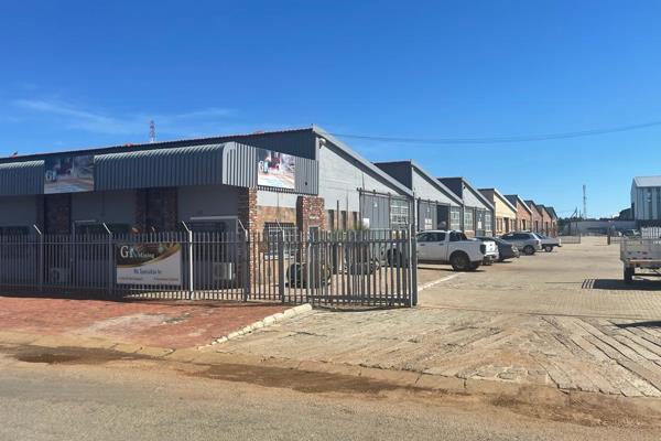 Industrial Property for sale in Potchefstroom
Great investment situated next to N12 with a lot of potential for mini factories ...