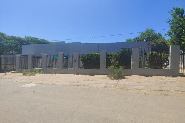 Secure spacious standalone building with warehouse and office space in Kew. This ...