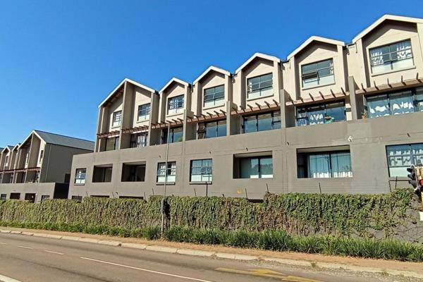 This stunning upmarket apartment with top finishes for sale is situated in Menlo Park in Pretoria. 
The lounge and dining room area are ...