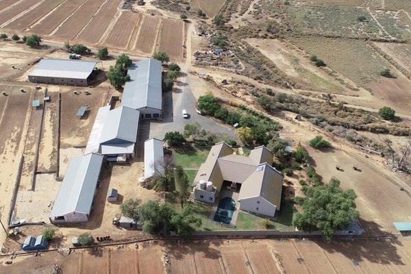 This beautiful property is situated just about 6km from Oudtshoorn. It is the perfect property if you want to farm with Lucerne, Sheep ...