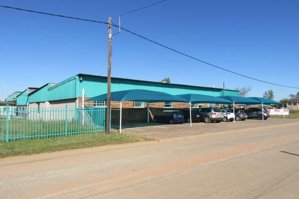 NYLSTROOM:  Industrial Property  and  Panel beating Business  for sale.  More than 30 years in business.  Full title  large  stand ...
