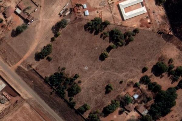 Vacant land in Bapsfontein:

Small holding of 2,9ha in Bapsfontein AH.  Scattered ...