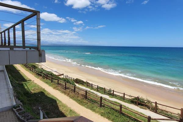 This beachfront home has breathtaking ocean views that will give you that holiday feeling from the moment you open the front door ...