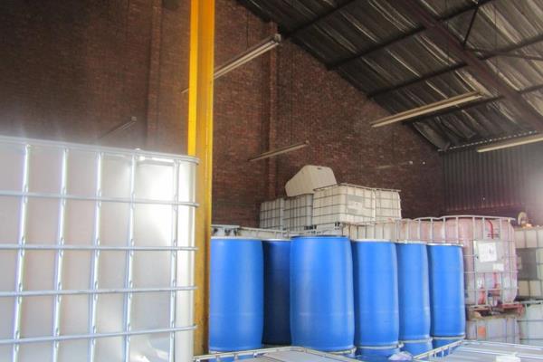 FACTORY FOR SALE IN BENONI SOUTH
330sqm Factory For Sale in an Industrial Park
Great position 2km&#39;s from Snake Road
This gives you ...