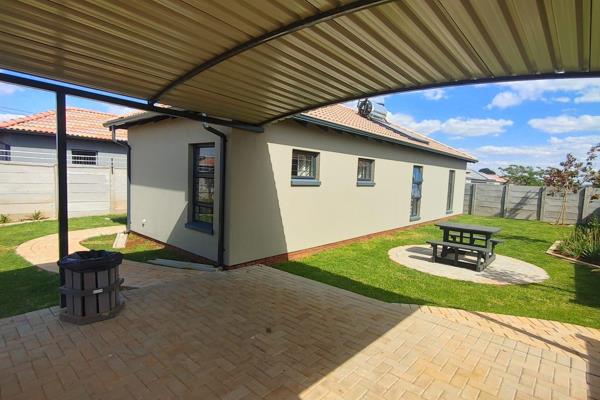 Protea Glen Property : Property and houses for sale in Protea Glen ...