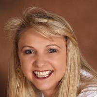 thelma Roodt