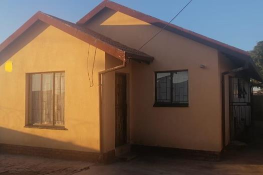 3 Bedroom House for sale in Mabopane