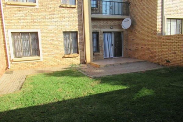 Come and make this 2-bed unit yours.  Spacious living area, open-plan with
the kitchen.  One single lock-up garage.  Pet friendly.  ...