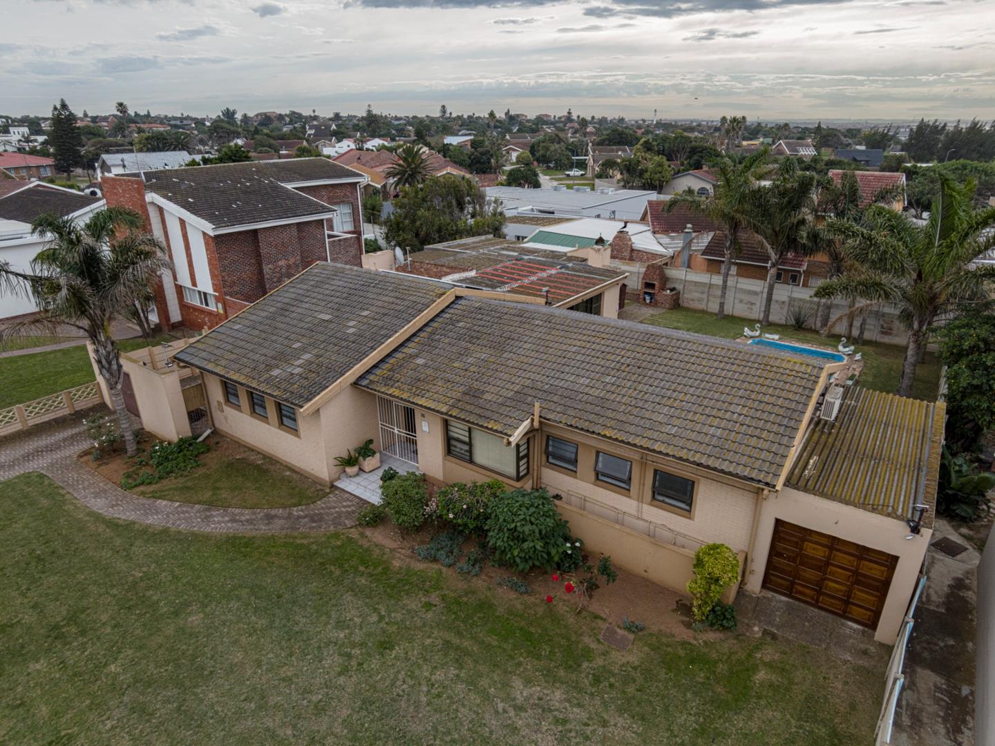 Bluewater Bay, Port Elizabeth Property Houses for sale in Bluewater