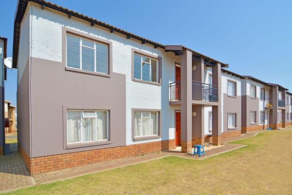 Stylish 2-Bedroom Apartments in Protea Glen – Limited Time 50% Deposit ...