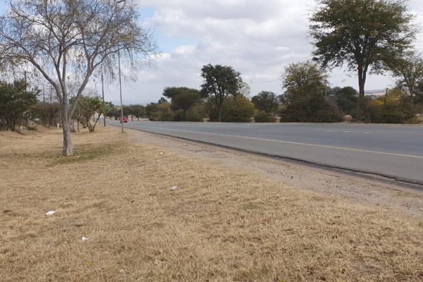 This prime vacant land is located on the N1 just before entering Polokwane.

The size is just under 25 ha and is zoned for 474 ...